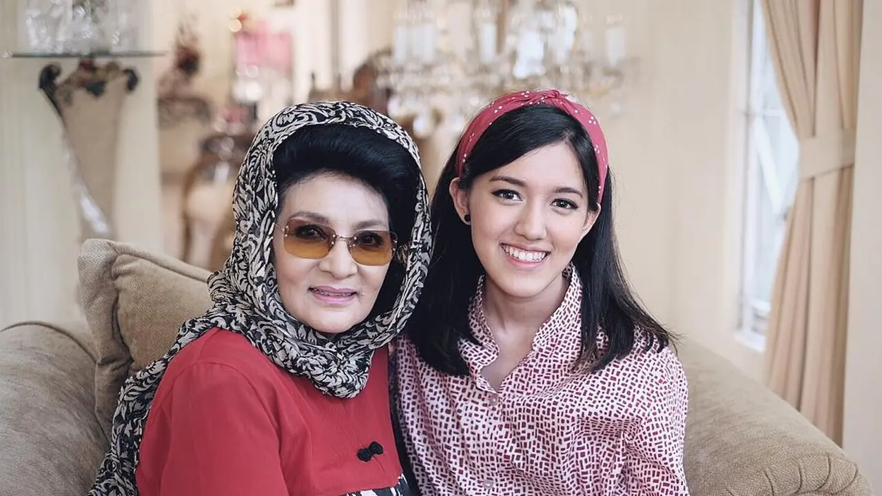 [Bintang] Farida Pasha
