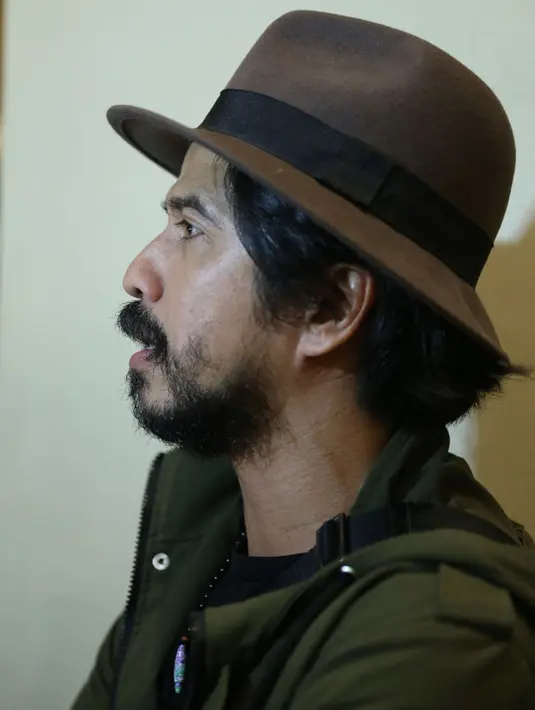 "Gue kayak Joker. Ada beberapa yang gue perhatiin dari situ gue aplikasikan. Mungkin engga plek cuma ada tipis-tipis yang dari dia," terang Aryo Wahab. (Nurwahyunan/Bintang.com)