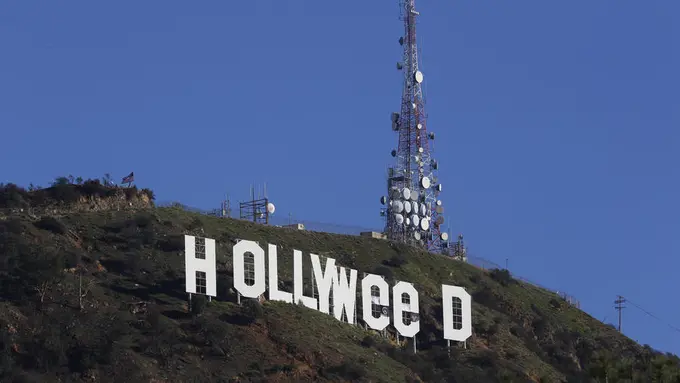 [Bintang] Hollyweed