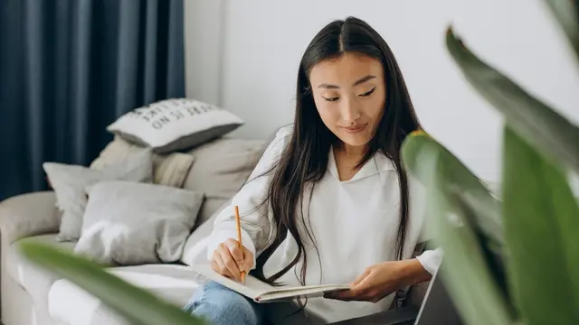 Lateral Thinking vs. Logical Thinking (Foto/Sumber: Freepik)