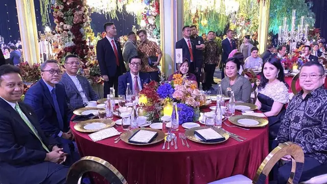 Potret Pernikahan Cucu Megawati Soekarnoputri saat Menikah