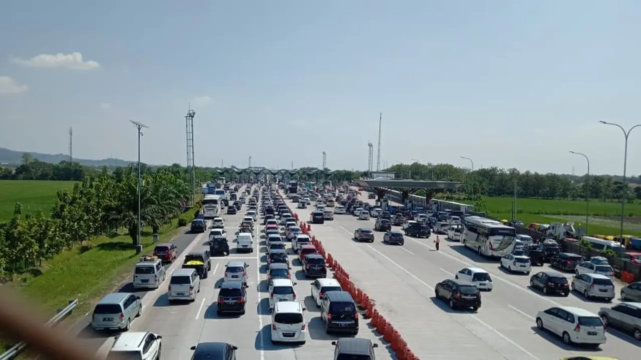Puncak Arus Balik Tol Cipali