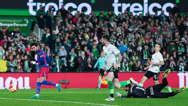 Foto: Melihat Ferran Torres Gocek Kiper Lalu Cetak Gol, Barcelona Melaju Mulus ke Perempat Final Copa del Rey