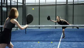 Padel Makin Populer, Dokter Bagikan Cara Mengurangi Risiko Cedera