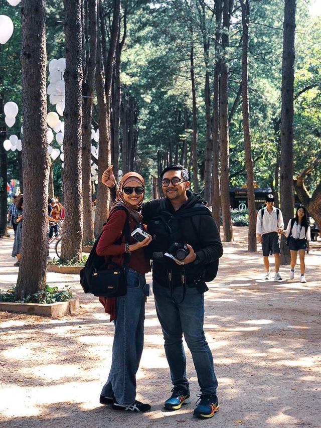 Anniversary ke-8, Ini 6 Momen Manis Zee Zee Shahab dan Prabu Revolusi