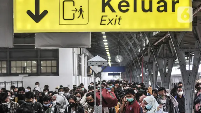 Gelombang Arus Balik via Kereta Api Masih Tinggi