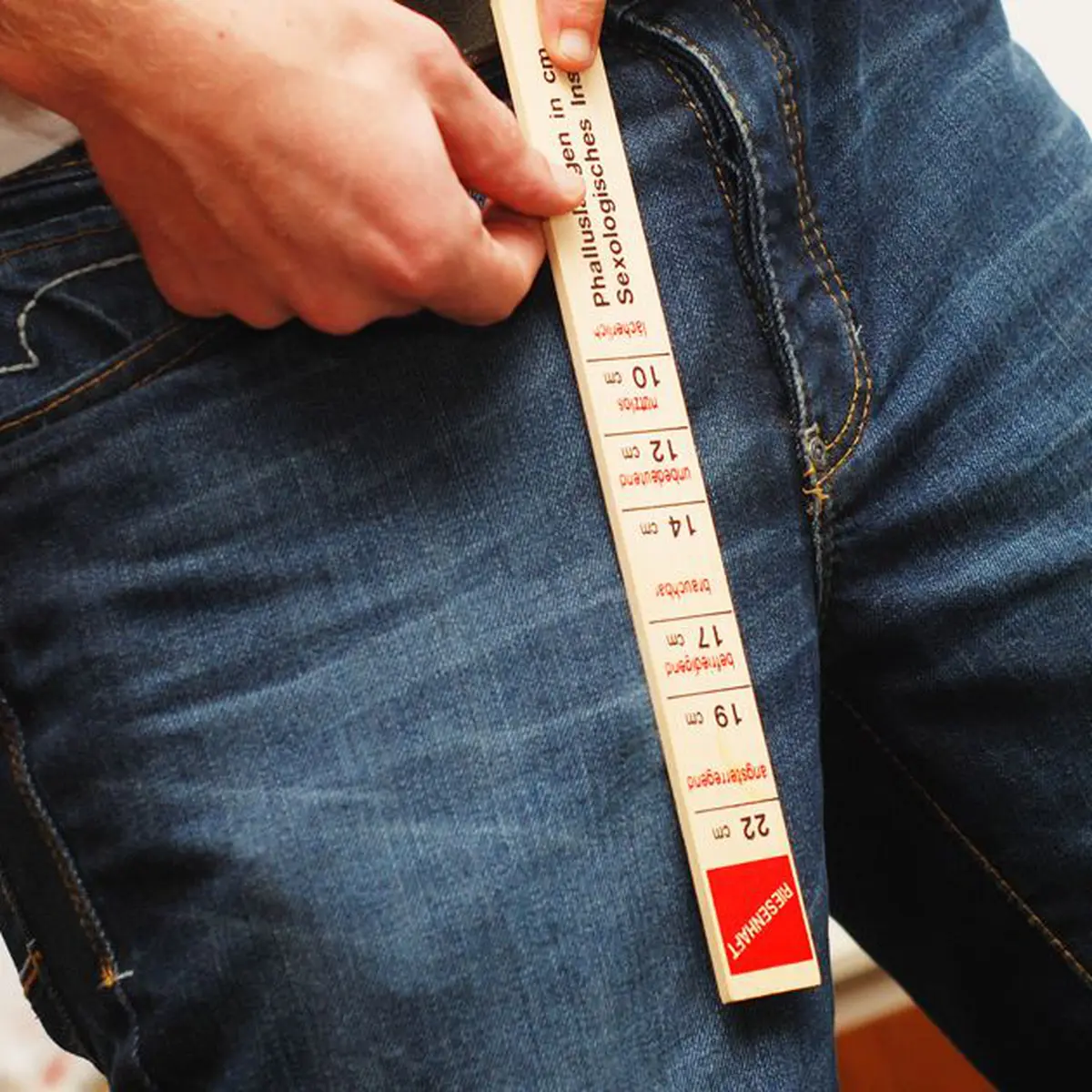 Punya Mr. P Sepanjang 48 Centimeter, Pria Ini Hidup dalam Derita -  Lifestyle Fimela.com