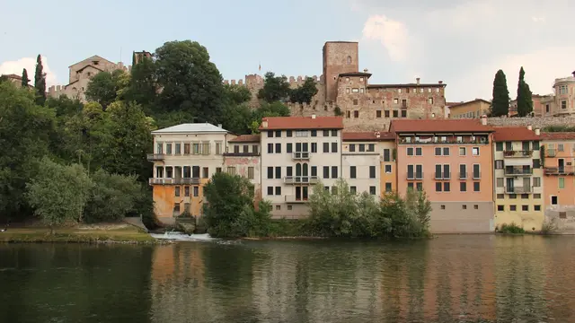 Ilustrasi Bassano, Italia