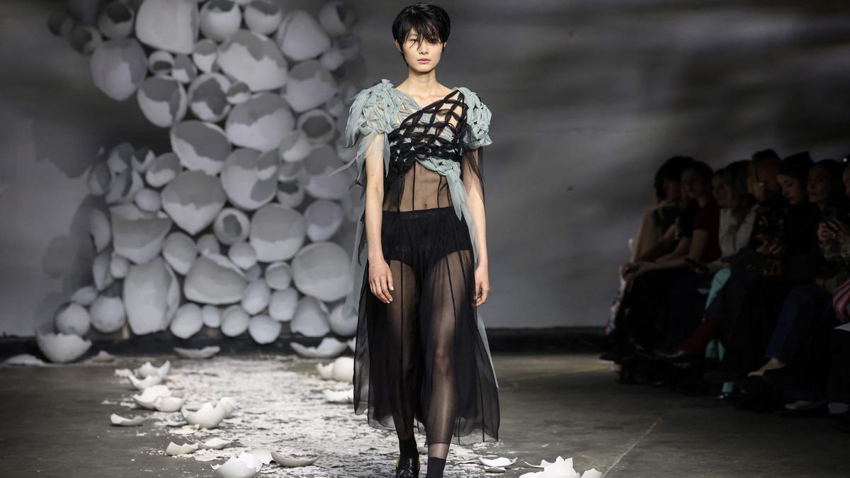 Tren Potongan Rambut dari London Fashion Week, Bob sampai Pixie