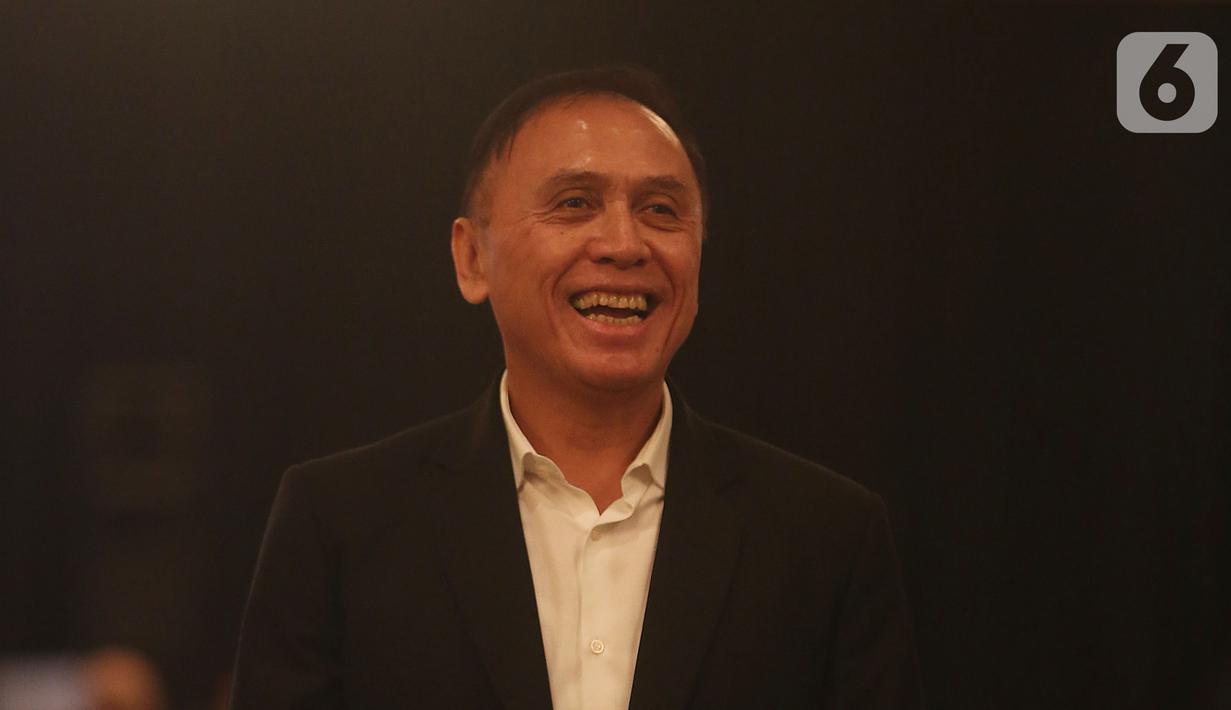 Mochamad Iriawan atau Iwan Bule menghadiri Kongres Luar Biasa (KLB) Pemilihan PSSI di Jakarta, Sabtu (2/11/2019). Iwan Bule menang mutlak di KLB PSSI yang mengagendakan pemilihan Ketua Umum PSSI periode 2019-2023 dengan raihan suara mutlak 82 dari jumlah voters 85. (Liputan6.com/Herman Zakharia)