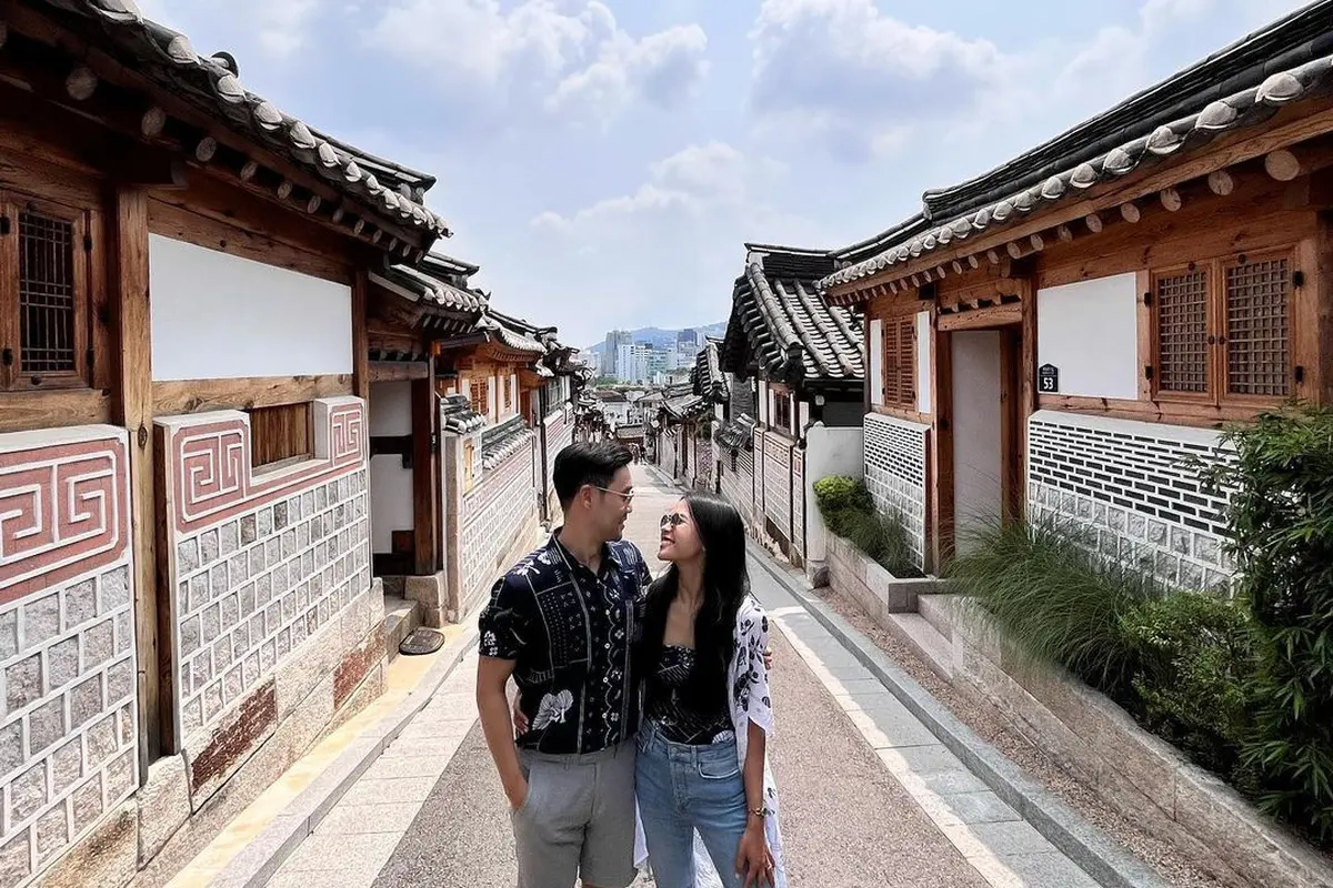 Maudy Ayunda dan Jesse Choi
