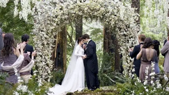 [Bintang] Taeyang dan Min Hyo Rin