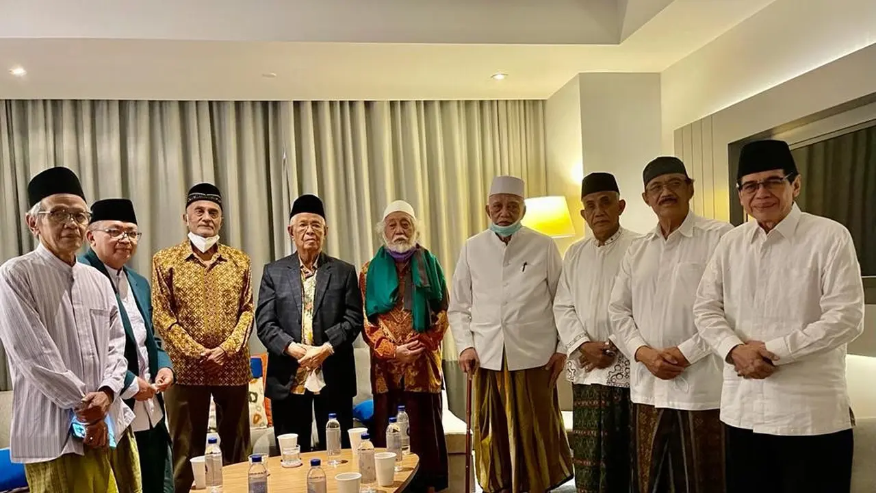 9 kiai sepuh NU