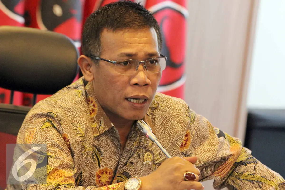 20150902- Fraksi PDIP Tak Setuju Budi Waseso Dicopot-Jakarta- Masinton Pasaribu
