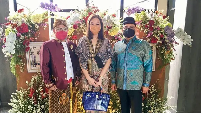 Model Batik Maia Estianty di Berbagai Acara