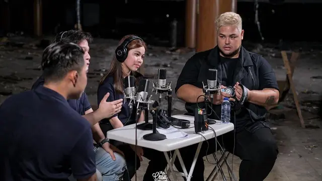 Telusuri Bangunan Angker, Ini 7 Momen Ivan Gunawan Kesurupan