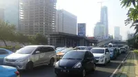 Hari kedua tanpa 3 in 1 sejumlah jalan protokol di Jakarta bertambah macet. (Liputan6.com/Audrey Santoso)