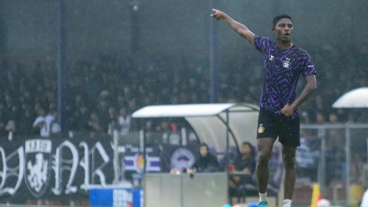 Bangkitkan Daya Juang sebagai Tim Musafir di Sisa Putaran Kedua BRI Liga 1, Persikmania Geruduk Latihan Macan Putih