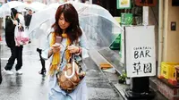 Fashion Stylist: Musim Hujan Saatnya Bergaya