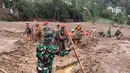 Sementara, korban yang telah berhasil diidentifikasi oleh Tim DVI Polri hingga Selasa 27 Januari 2026 pukul 18.30 WIB berjumlah 38 korban. Tampak dalam foto, tim SAR gabungan saat melakukan upaya pencarian dan penyelamatan korban longsor di Desa Pasirlangu, Cisarua, Kabupaten Bandung Barat, Jawa Barat, Rabu (28/1/2026). (Basarnas)