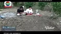 Nasib tragis dialami oleh Japar (49), seorang petani asal Desa Kenongosari, Kecamatan Soko, Kabupaten Tuban setelah diserang dan disengat ratusan lebah atau tawon ndas yang berasal dari pohon bambu di belakang pemukiman warga desa setempat.