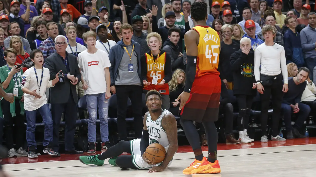 Tanpa Irving, Celtics Takluk di Kandang Jazz
