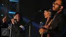 Grup Musik Dewa 19 saat konser Revolusi Pancasila di ruang Pustakaloka, gedung Nusantara IV, komplek DPR, Kamis (26/5/2016). Konser ini merupakan peringatan hari lahir Pancasila ke 70 yang jatuh pada tanggal 1 Juni (Liputan6.com/Johan Tallo)