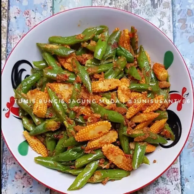 Tumis Buncis Jagung Muda  foto: Instagram @junisusanty86