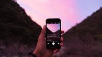 Memotret dengan iPhone (Pexels)