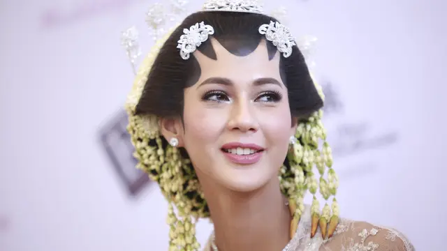 [Bintang] Paula Verhoeven dan Baim Wong