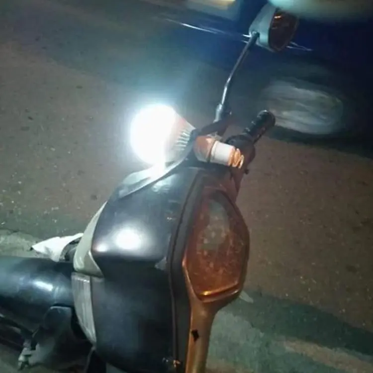 Modifikasi nyeleneh lampu motor (Ist)