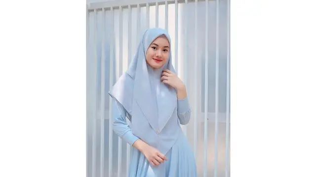 7 Potret Transformasi Dinda Hauw, dari Awal Karier Hingga Sekarang