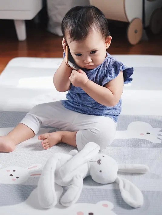 Tak sedikit warganet menyebut jika wajah Alita Naora Lawi mempunyai wajah yang cantik seperti boneka. (Foto: instagram.com/alicenorin)