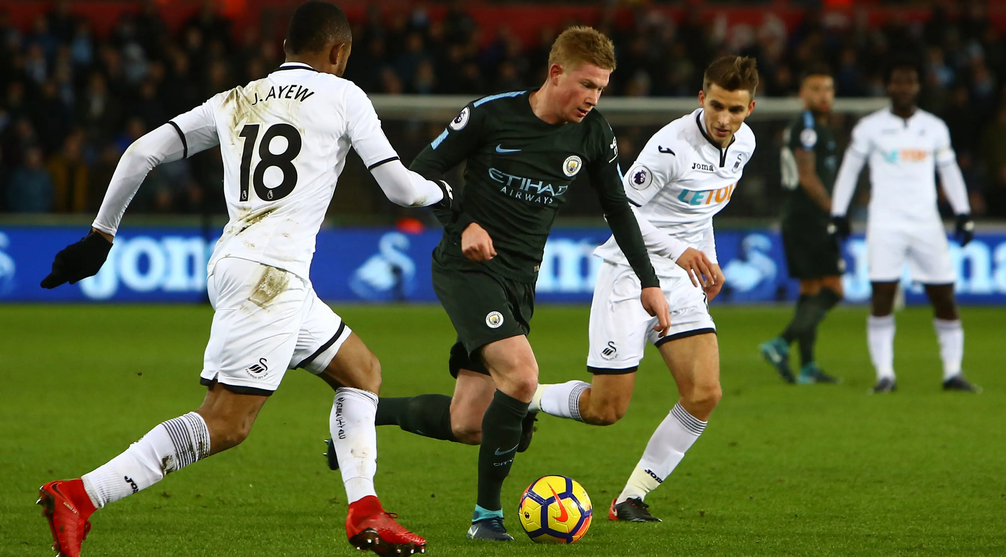 Manchester City siap melanjutkan tren kemenangan mereka di Liga Inggris. (GEOFF CADDICK / AFP) 