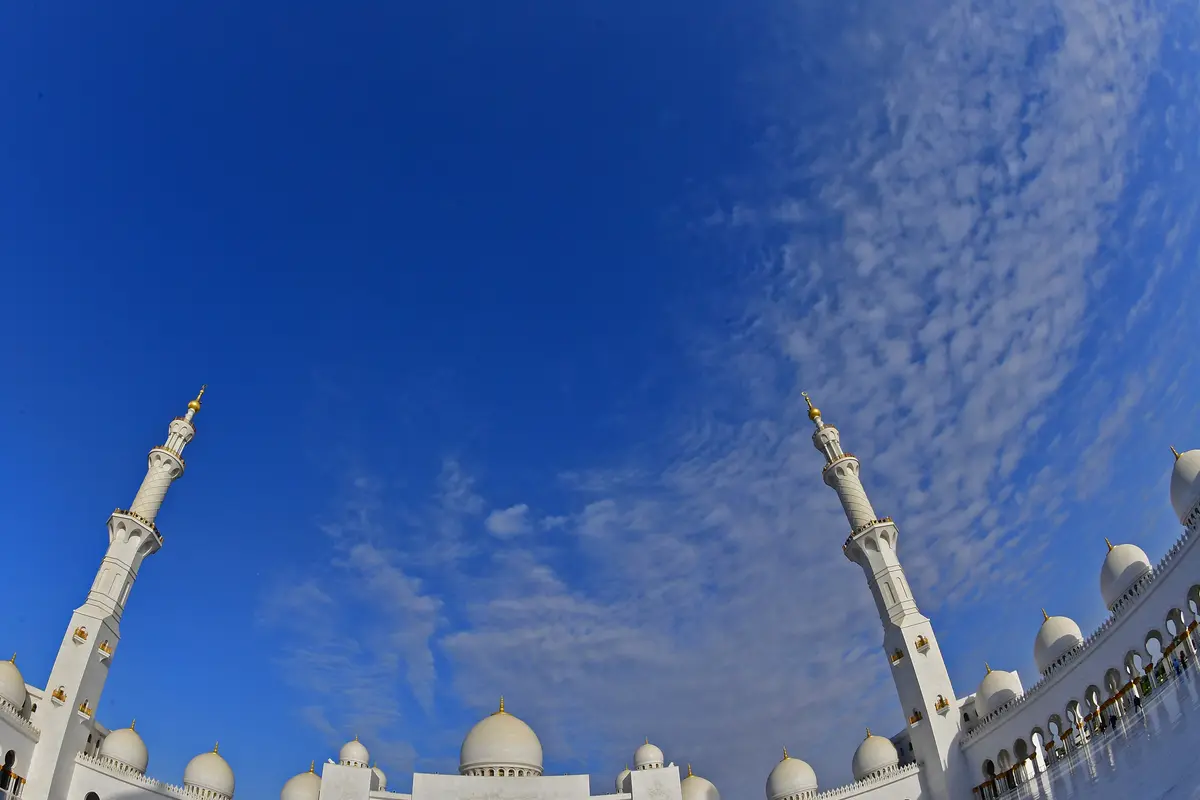 Masjid Agung Sheikh Zayed di Abu Dhabi