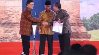 Prestasi Wali Kota Makassar itu melebihi pencapaian Wali Kota Bandung Ridwan Kamil yang meraih Satyalencana pada tahun ke-3 pemerintahan. (dok. Humas Pemkot Makassar)