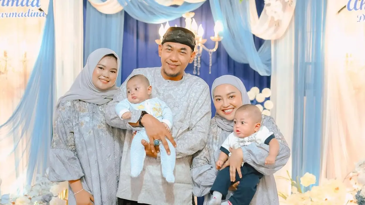 Potret Mendiang Mpok Alpa dan Keempat Buah Hatinya (Foto: Instagram @nina_mpokalpa)
