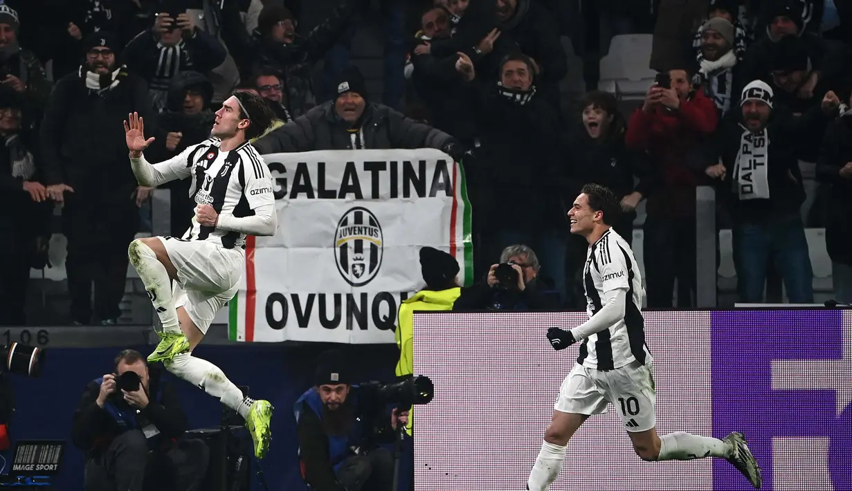 Pada menit ke-53, Juventus membuka keunggulan lewat aksi Dusan Vlahovic. (Isabella BONOTTO/AFP)