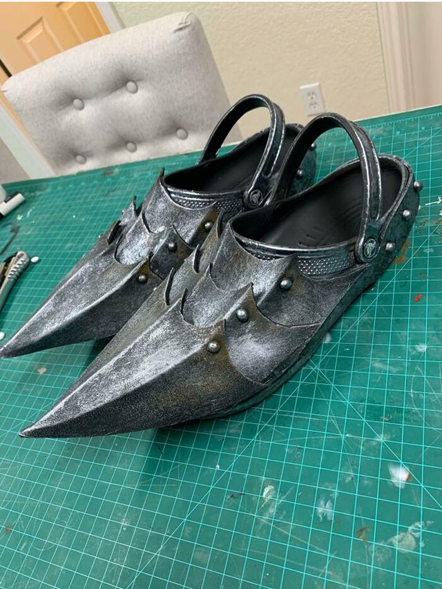 6 Potret Desain Sepatu Mirip Hewan Ini Keren, Bikin Melongo