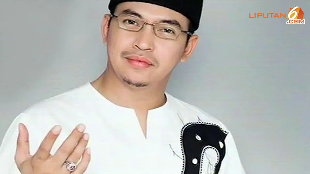 ustad-jefry-albucory-130428b.jpg