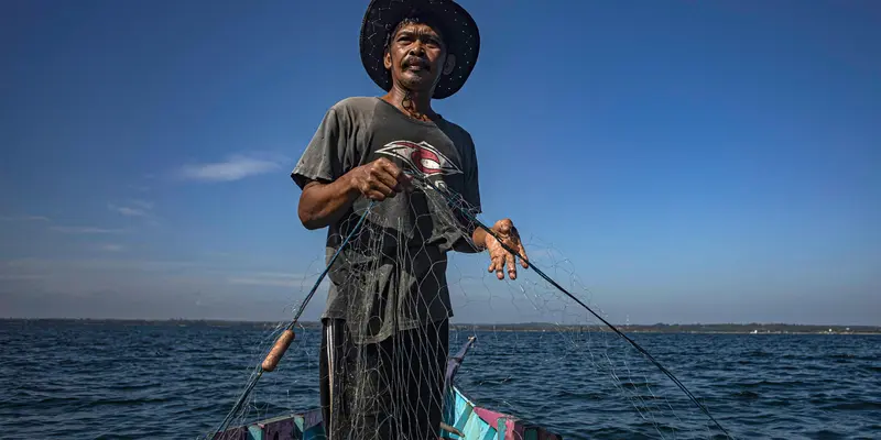 Nelayan Perairan Tanah Kuning