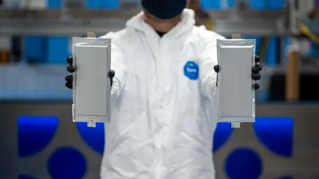 Baterai Solid-State