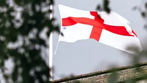 Ilustrasi bendera Inggris. (Photo by Different Resonance on Unsplash)