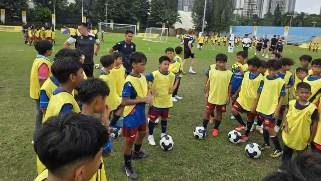 Coaching clinic Oxford United di Jakarta