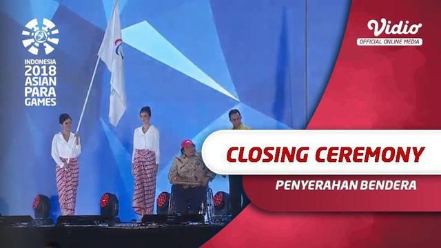 Berita video penyerahan bendara Asian Para Games kepada negara China di acara penutupan Asian Para Games 2018, Sabtu (13/10/2018).