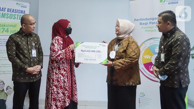 BPJS Ketenagakerjaan Serahkan Santunan Rp4,4 Miliar ke Ahli Waris