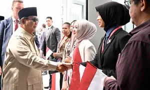 Kedatangan Presiden Prabowo Subianto di Vladivostok, Rusia pada Rabu (2/9/2026) disambut hangat dan akrab oleh sejumlah mahasiswa Indonesia. (Foto: Sekretariat Presiden).