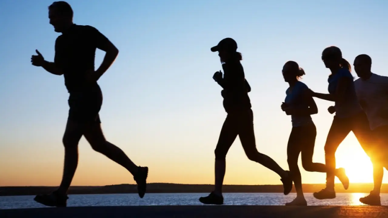 [Bintang] Biar Tetap Sehat, Ini 7 Hal Wajib Tahu Sebelum Jogging