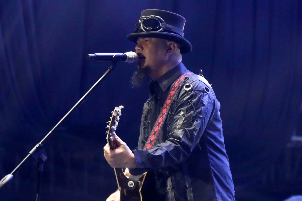 Tampil Memukau, Dewa feat Ello Hapus Kerinduan Baladewa di Soundsfest 2024