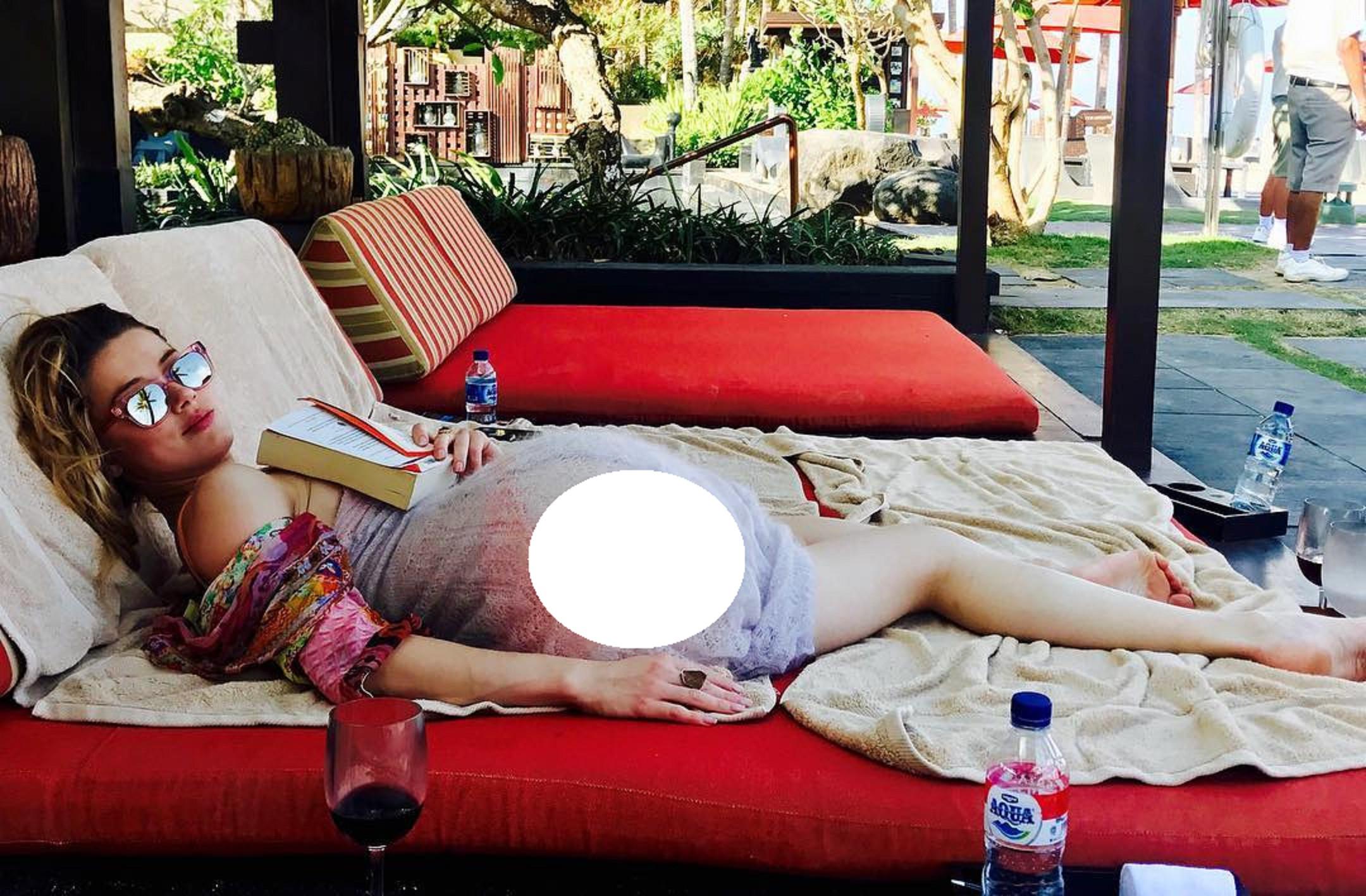 Sumber: Instagram/ @amberheard